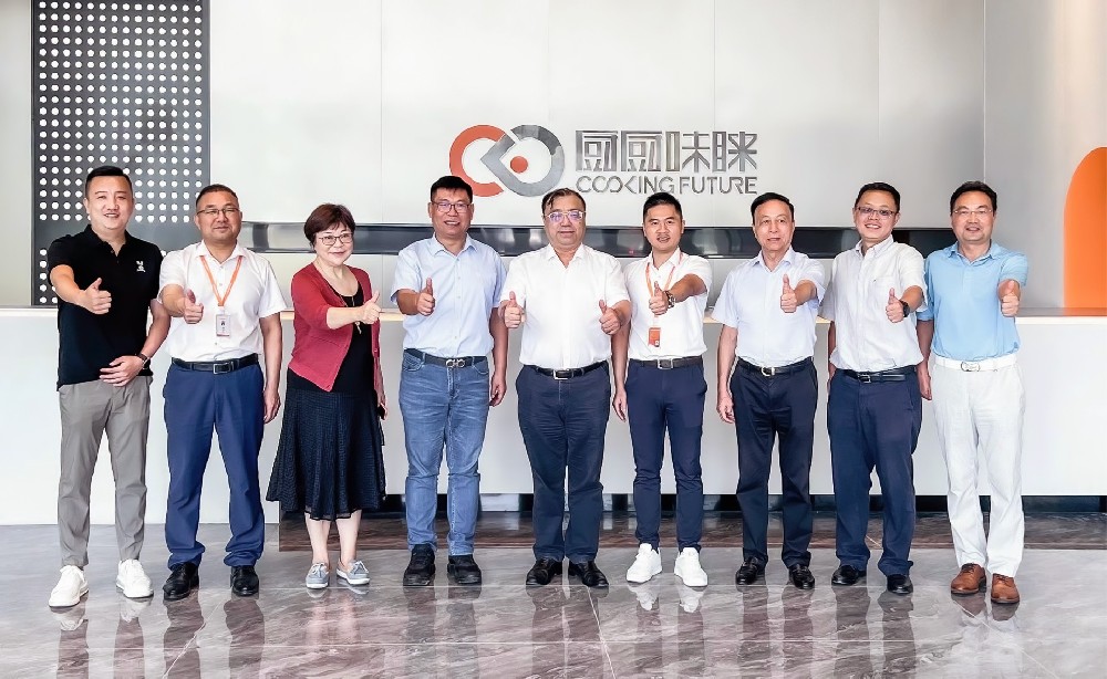集成厨房 一步到位| 中国五金制品协会张东立理事长一行莅临厨厨味睐考察指导